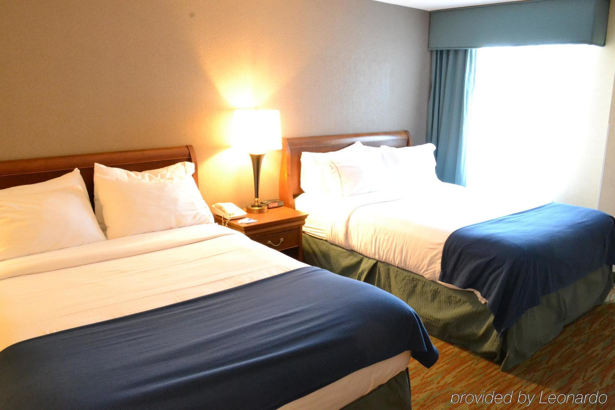 Holiday Inn Express Hotels Biddeford By Ihg Exterior photo